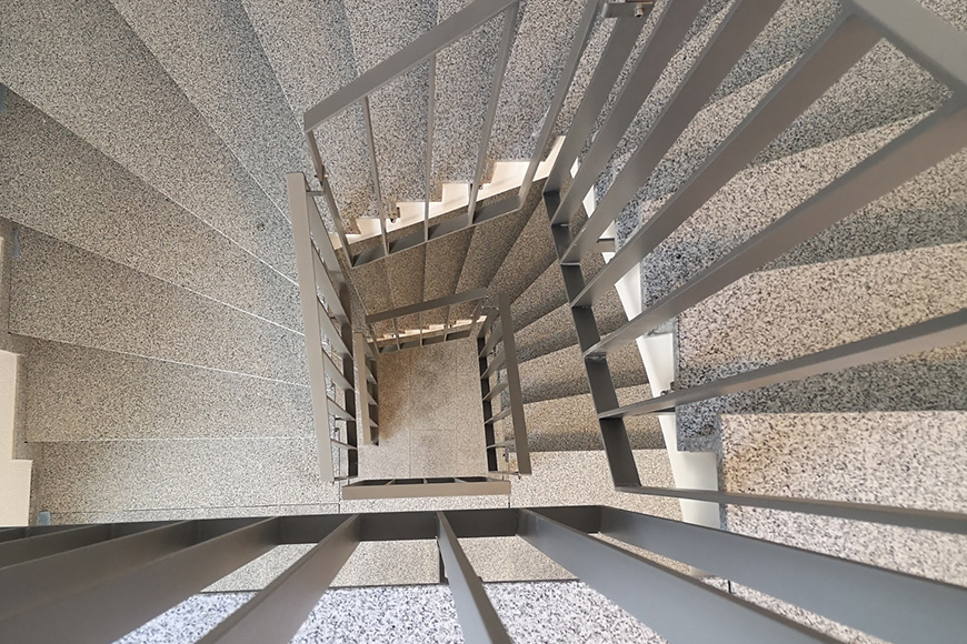 Treppengeländer in einem Haus